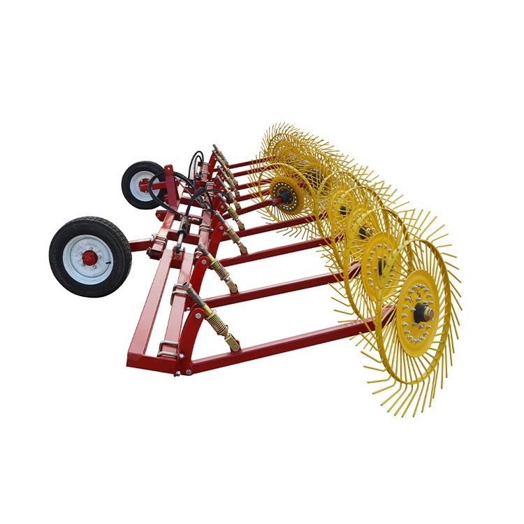 Apa yang membuat jerami menyapu traktor penting bagi petani?